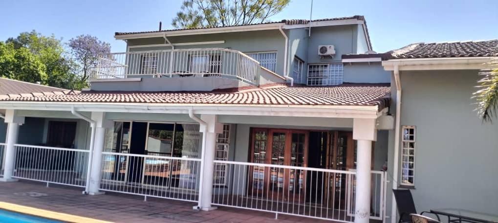 The Haven Guesthouse Ezulwini Lobamba Exterior foto
