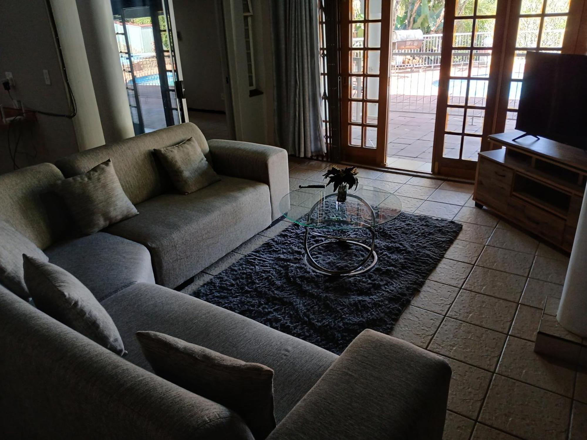 The Haven Guesthouse Ezulwini Lobamba Exterior foto
